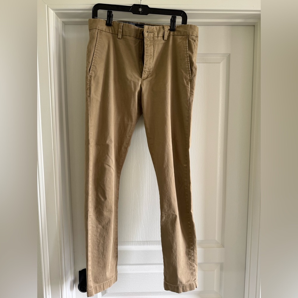Banana Republic Chino Pants
